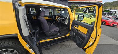 2011 Toyota FJ LANDCRUSER 4WD - Thumbnail